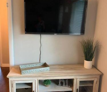Central Arlington House | Convenient 2-Bedroom Retreat Near AT&T Stadium