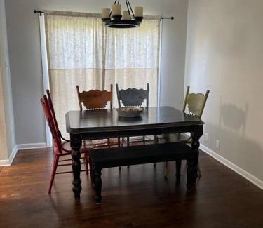 Central Arlington House | Convenient 2-Bedroom Retreat Near AT&T Stadium