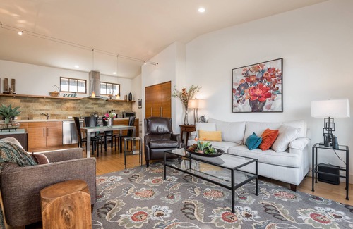 West Beach Condo | Prime Location: Steps to Beach & Funk Zone with Pool