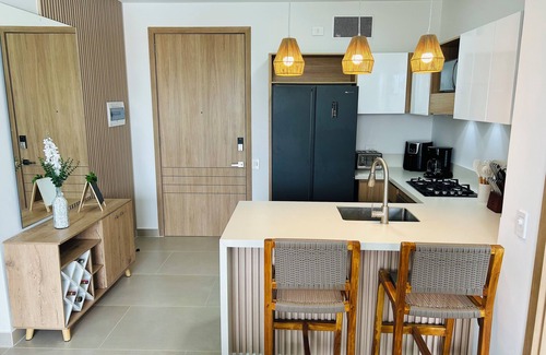 Zona Norte Condo | 3 BR 3 Bath Beautiful New Piso5 Lagoon View Luxury Baia Kristal Zona Norte CTG