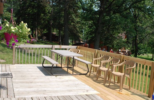 Nevis Cabin | Inviting 3 BR Cabin by Lake with Pet-Friendly Amenities