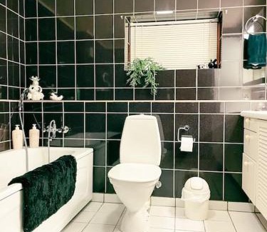 Torshavn Villa | Family-Friendly 3 BR Retreat Ideal for 9 Guests