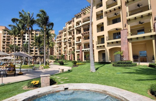Loreto Resort | Elegant 3-BR Suite with Bay View at Villa del Palmar