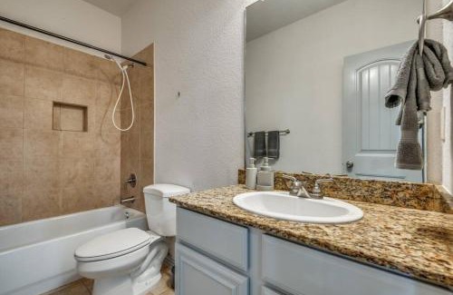 Grand Prairie Apartment | 3 BR Townhouse In Grand prairie