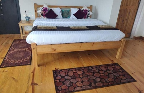 Gagar Villa | Charming 3 Bedroom Whistling Cottages in Ramgarh