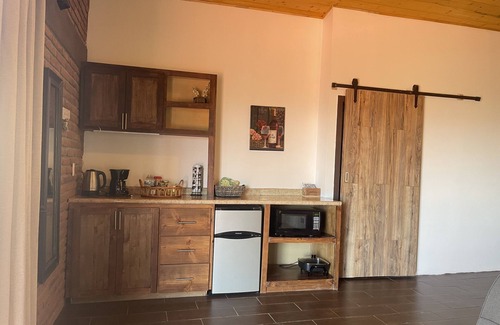 San Antonio de las Minas Cabin | Cozy Cabins with Valley Views & Spa Amenities Await You