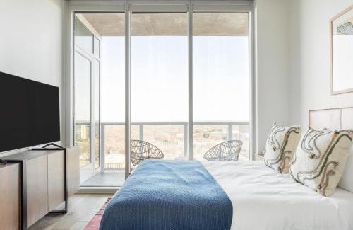 Rainey Street Historic District House | 3 Condos Brand New Austin High Rise w Rooftop Pool Gym Yoga Studio More