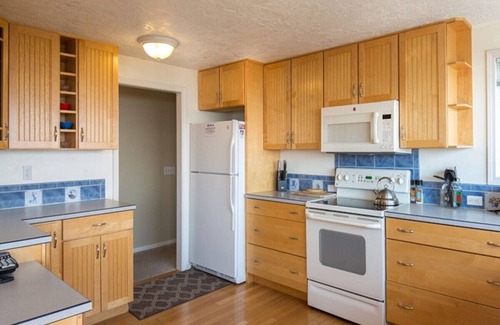 Sequim House | Idyllic 3 Crabs Beach House: Oceanfront Bliss by Dungeness Bay