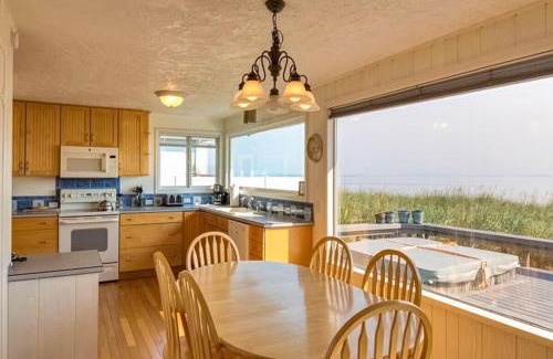 Sequim House | 3 Crabs Beach House