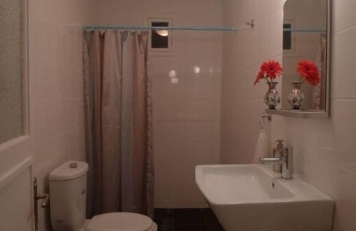 Sultanahmet Apartment | Spacious 3 Double Bedroom Near Blue Mosque with Spa Access
