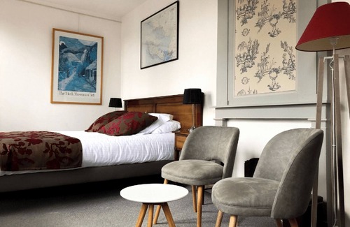 Honfleur Hotel | Romantic Getaway at Chambre Romantique B&B