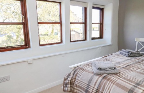Hebden Bridge House | Pet-Friendly Retreat at 3 Horsehold with Great Reviews