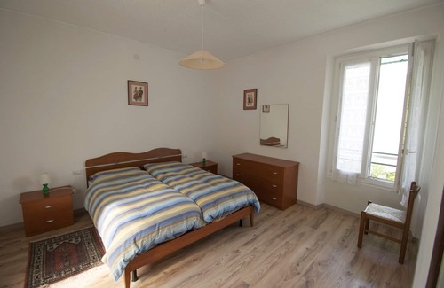 Zenna Apartment | Beachfront 3-Bedroom Apartment with Pool and Spa Amenities