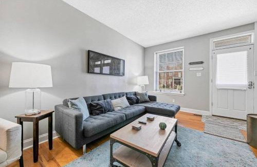 Downtown St. Louis House | Family-Friendly Retreat with 3 King Beds & 9.7/10 Rating