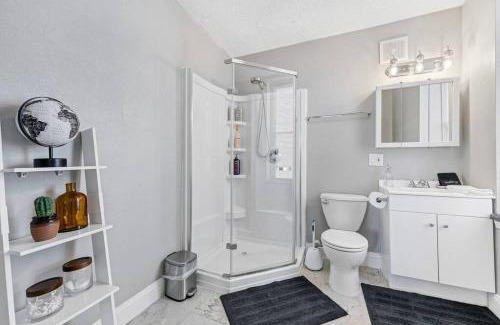 Downtown St. Louis House | Family-Friendly Retreat with 3 King Beds & 9.7/10 Rating