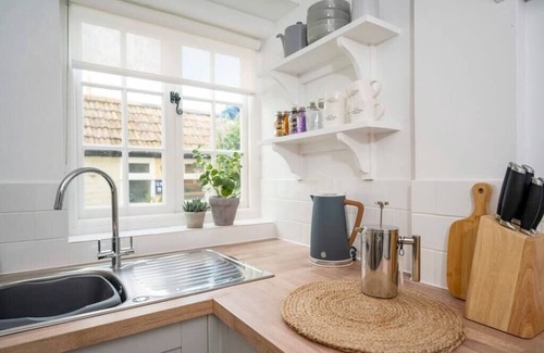 Long Melford House | Unforgettable Stay at 3 Lower Falkland Cottage in Long Melford