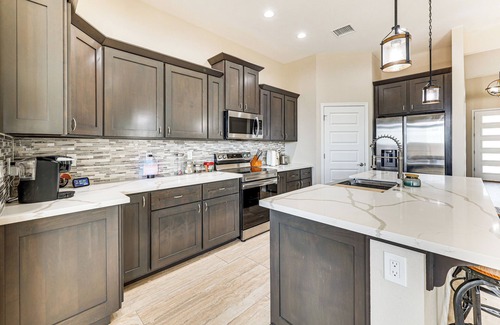Mohave Valley House | 3 Mi to Colorado River: New-Build Family Home!