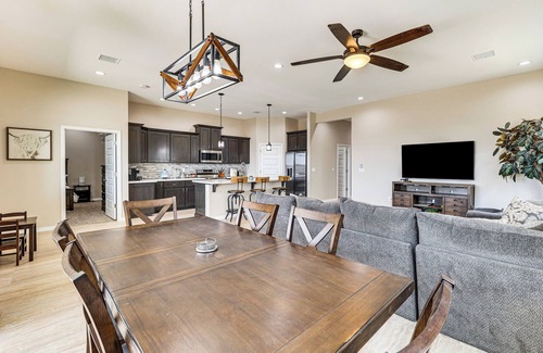Mohave Valley House | 3 Mi to Colorado River: New-Build Family Home!