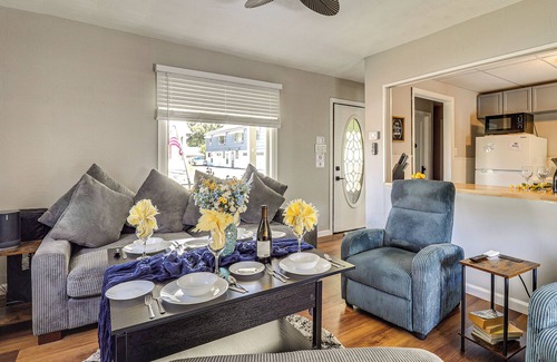 Tire Hill House | 3 Mi to Dtwn & Flood Museum: 'Cozy Q Cottage'