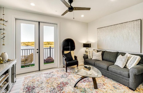 Gulfport Apartment | 3 Mi to Gulfport Beaches Waterfront Casa Pesce