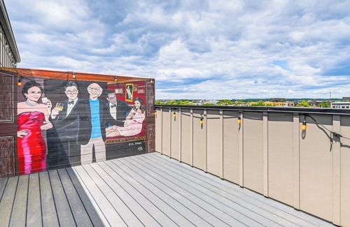 Park View Condo | 3 Mi to National Mall: Artsy DC Condo Near Metro!