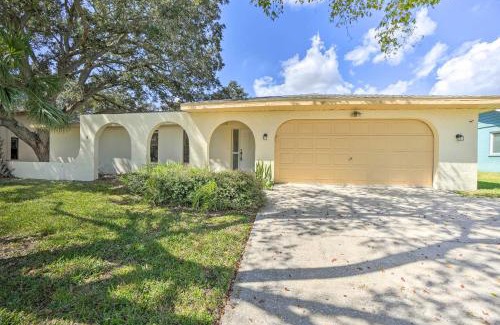 Safety Harbor House | Relaxing Retreat Just 3 Miles from the Pier Awaits You!