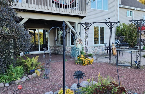 West Bend Apartment | Ideal Retreat Near Sunburst Ski Hill & Hiking Trails