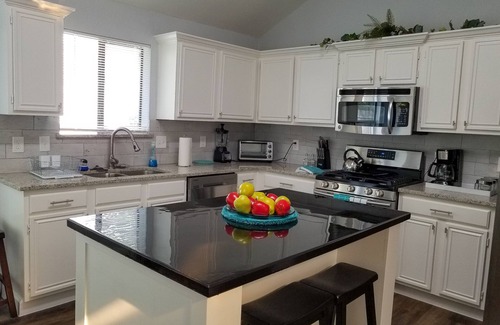 Rowlett House | Tranquil Family-Friendly Getaway Near Lake Ray Hubbard