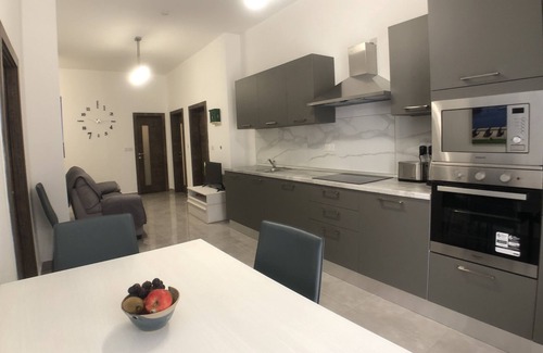 Gzira Apartment | Steps from the Seafront: Family-Friendly 2 Bed Apartment
