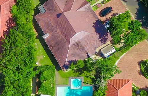 Los Lagos Villa | Ideal Getaway: Steps from Minitas Beach & Golf Access