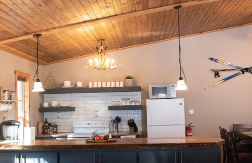 Tahoe Village House | Pet Friendly Retreat: Steps from Boulder Ski Lift & Trails