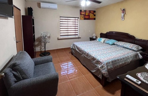 Santiago House | Convenient Stay Near Santiago Square at 'La Casita De Santiago'