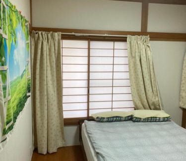 Higashiyotsugi House | Discover a 5BR Villa Steps from Asakusa Station, Rated 9.7