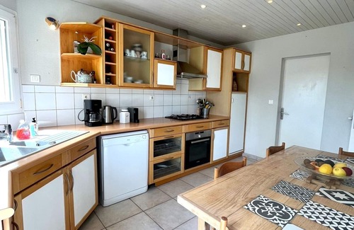 Rotheneuf-Le Pont House | Just Steps from St Malo Beach: Pet-Friendly House with Spa