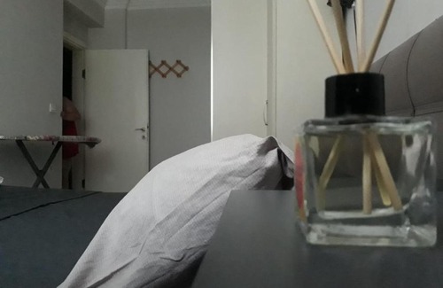 Canakkale Apartment | Convenient Getaway: 3 Mins to Beaches & City Center