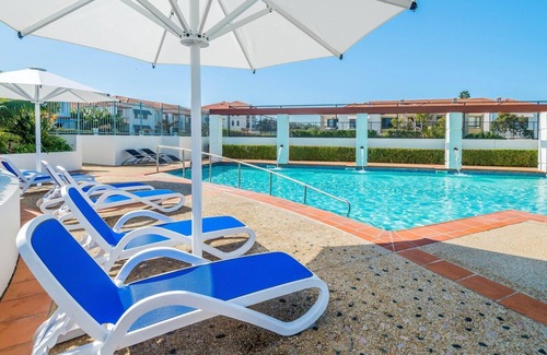 Yamba House | Ideal Stay Steps from Pet-Friendly Pippi Beach & Town