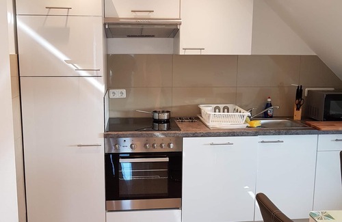 Johannisberg House | Modern Apartments at Holiday Home Aurora with Family Amenities