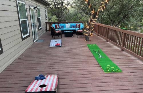 Canyon Lake House | Serene Hideaway with Hot Tub & Fire Pit – Rated 9/10