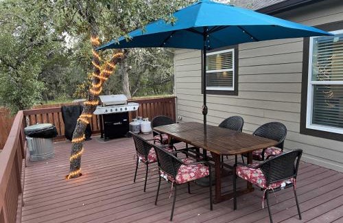 Canyon Lake House | Serene Hideaway with Hot Tub & Fire Pit – Rated 9/10
