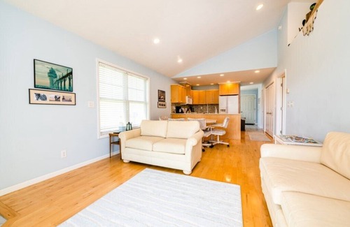 Saint Joseph House | Guest Rated 9.8: Cozy Home with Heated Pool & Hot Tub