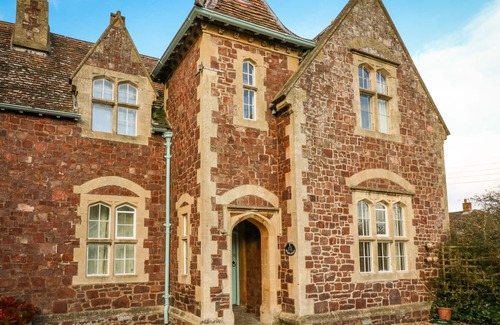 Dunster Cottage | Pet-Friendly 3 Old Police Station with Ocean Views in Dunster