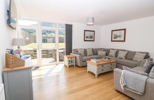 Porthmadog House | Exceptional 3 Pensyflog Barns: Pet & Child Friendly Retreat