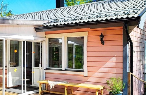 Orkelljunga Municipality House | Ideal Holiday Home for 3 in Örkelljunga with Ocean View