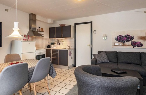 Dageløkke House | Cozy Holiday Home for 3 in Scenic Tranekær with Ocean View