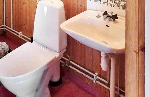 Rattvik House | Cozy 3-Person Holiday Home in Rättvik - Family & Pet Friendly