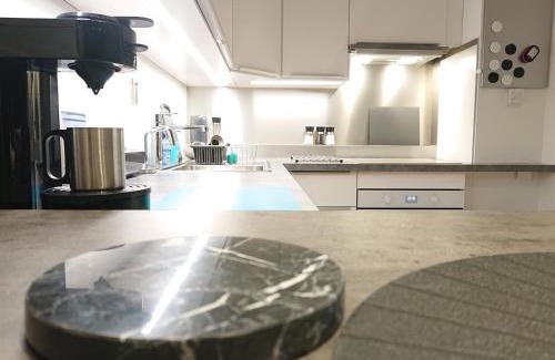 Aix-les-Bains City Center Apartment | Guest Rated 10/10 at 3 Petits Princes - Wheelchair Accessible