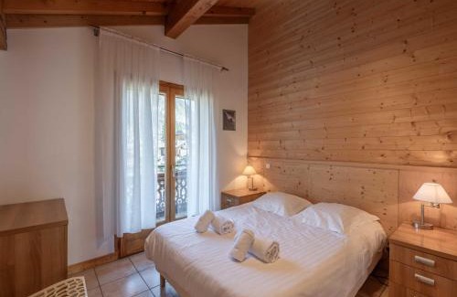 Morzine Apartment | Cozy 3-Piece Retreat in Morzine with Balcony & Jacuzzi