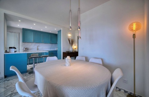 Cannes Apartment | Oceanfront Apartment with Stunning Sea Views Near Beach
