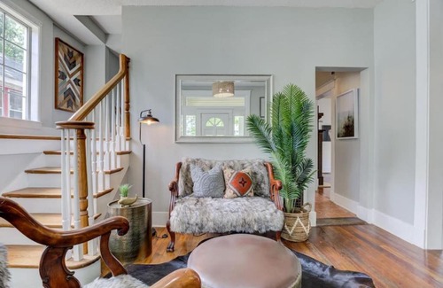 Midtown House | Discover the Best Historic Retreat Home in Midtown