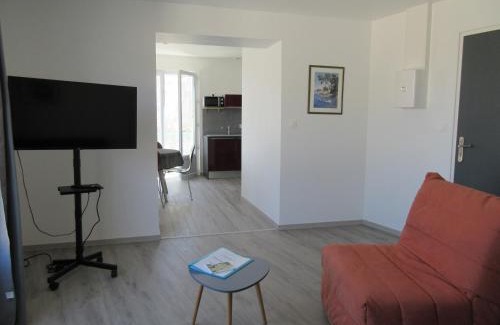 Fouras Apartment | 3-room apartment 50 m2 in a great location